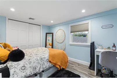 4 James Street #2, Middletown, RI 02842 - Photo 17