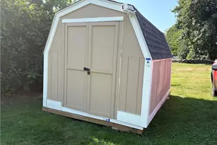 438 Wolcott Ave, Middletown, RI 02842 - Photo 15