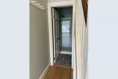 102 Third Beach Road, Middletown, RI 02842 - Photo 17