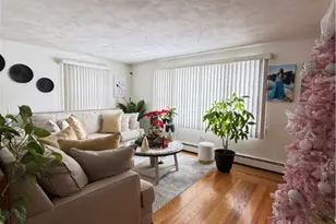 4 Dunbar St, Providence, RI 02909 - Photo 7