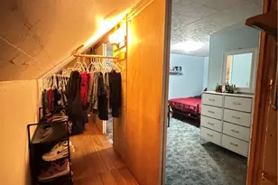 4 Dunbar St, Providence, RI 02909 - Photo 19