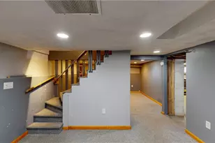 84 Boyce Ave, Pawtucket, RI 02861 - Photo 33