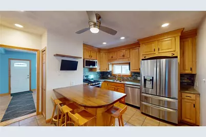 84 Boyce Avenue, Pawtucket, RI 02861 - Photo 5