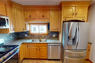 84 Boyce Ave, Pawtucket, RI 02861 - Photo 9