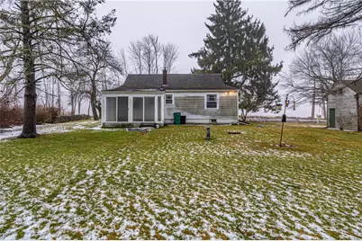 371 Central Pike, Scituate, RI 02857 - Photo 5