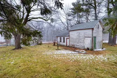 371 Central Pike, Scituate, RI 02857 - Photo 9