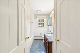 27 Bishop Dr, Cumberland, RI 02864 - Photo 17