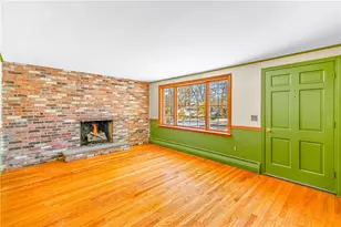 27 Bishop Dr, Cumberland, RI 02864 - Photo 19