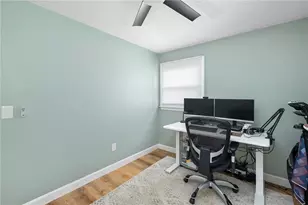 225 Ardway Ave, Warwick, RI 02889 - Photo 17