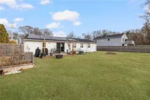 225 Ardway Ave, Warwick, RI 02889 - Photo 27