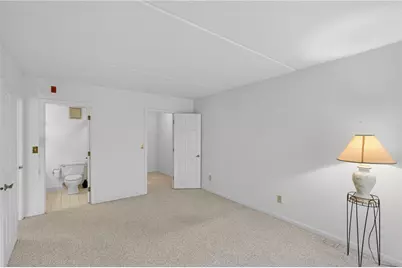 650 East Greenwich Avenue #5-110, West Warwick, RI 02893 - Photo 23