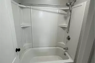 95 Mulberry St, Pawtucket, RI 02860 - Photo 13