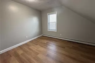 95 Mulberry St, Pawtucket, RI 02860 - Photo 7