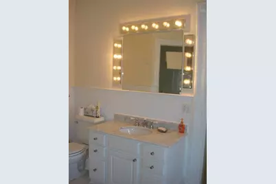 589 Bellevue Avenue, Newport, RI 02840 - Photo 13