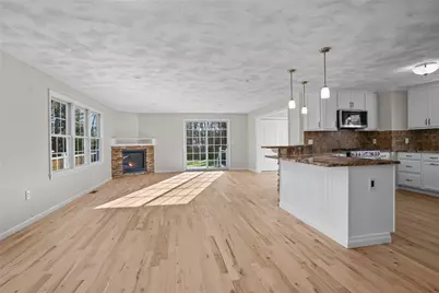 37 Holden Street, Coventry, RI 02816 - Photo 3