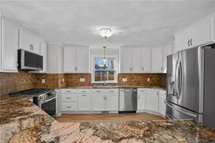 37 Holden St, Coventry, RI 02816 - Photo 7