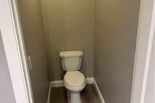 69 Silver Lake Ave, Providence, RI 02909 - Photo 7