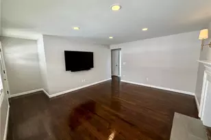 281 Abbott Run Valley Rd, Cumberland, RI 02864 - Photo 9