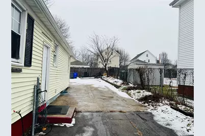 138 Glenbridge Avenue, Providence, RI 02909 - Photo 27