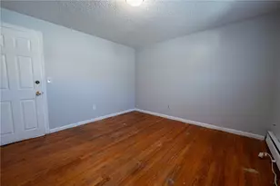 138 Glenbridge Ave, Providence, RI 02909 - Photo 9