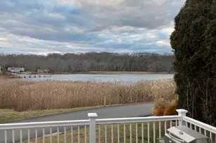 125 Montauk Rd, Narragansett, RI 02882 - Photo 3