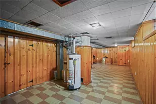 444 Niantic Ave, Providence, RI 02910 - Photo 21