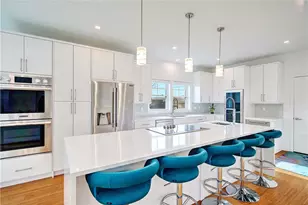 100 Priscilla Dr, Cranston, RI 02921 - Photo 15