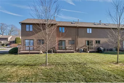 244 Mayfield Avenue #F, Cranston, RI 02920 - Photo 33