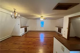 31 Powel Ave, Newport, RI 02840 - Photo 27