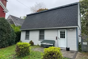 31 Powel Ave, Newport, RI 02840 - Photo 29