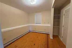 31 Powel Ave, Newport, RI 02840 - Photo 13