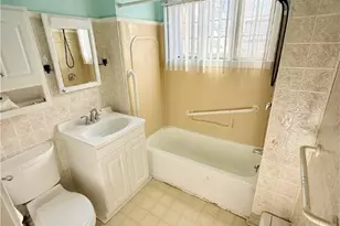 345 Carrington Ave, Woonsocket, RI 02895 - Photo 15