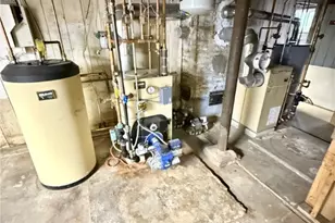 345 Carrington Ave, Woonsocket, RI 02895 - Photo 45