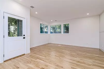 12 Daggett Court #1, Providence, RI 02906 - Photo 7