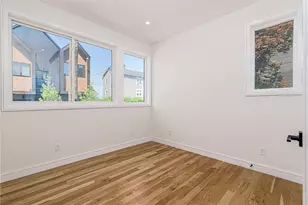 12 Daggett Ct, Providence, RI 02906 - Photo 21