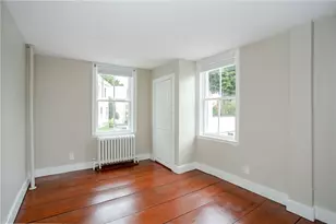 43 Farewell St, Newport, RI 02840 - Photo 11