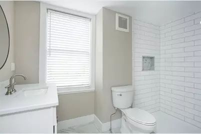 43 Farewell Street Durgin #1, Newport, RI 02840 - Photo 13