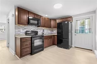 30 Victoria St, Providence, RI 02909 - Photo 1