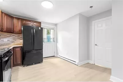 30 Victoria Street, Providence, RI 02909 - Photo 3