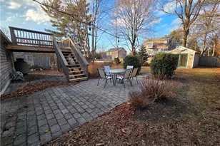 78 Nautilus St, Jamestown, RI 02835 - Photo 25