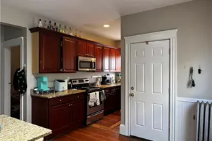 162 Oakland Ave, Providence, RI 02908 - Photo 3