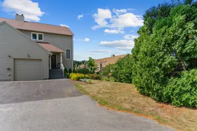 72 Hilltop Drive #F, North Providence, RI 02904 - Photo 3