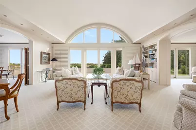 283 Ocean Avenue, Newport, RI 02840 - Photo 9