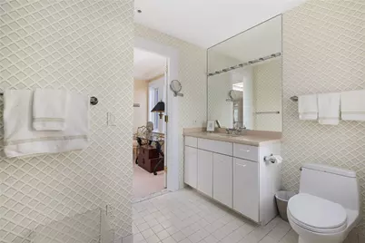 283 Ocean Avenue, Newport, RI 02840 - Photo 21