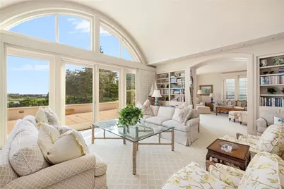 283 Ocean Avenue, Newport, RI 02840 - Photo 11