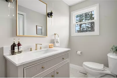 137 Bayview Avenue, North Kingstown, RI 02852 - Photo 15