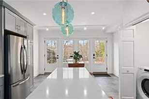 25 Post Rd, Warwick, RI 02888 - Photo 19