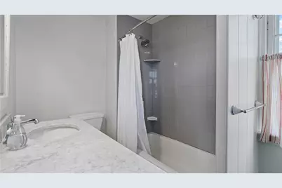 25 Post Road, Warwick, RI 02888 - Photo 31