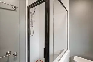 175 Ruggles Ave, Newport, RI 02840 - Photo 29