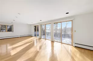 40 Kristen Ct, Warwick, RI 02888 - Photo 13